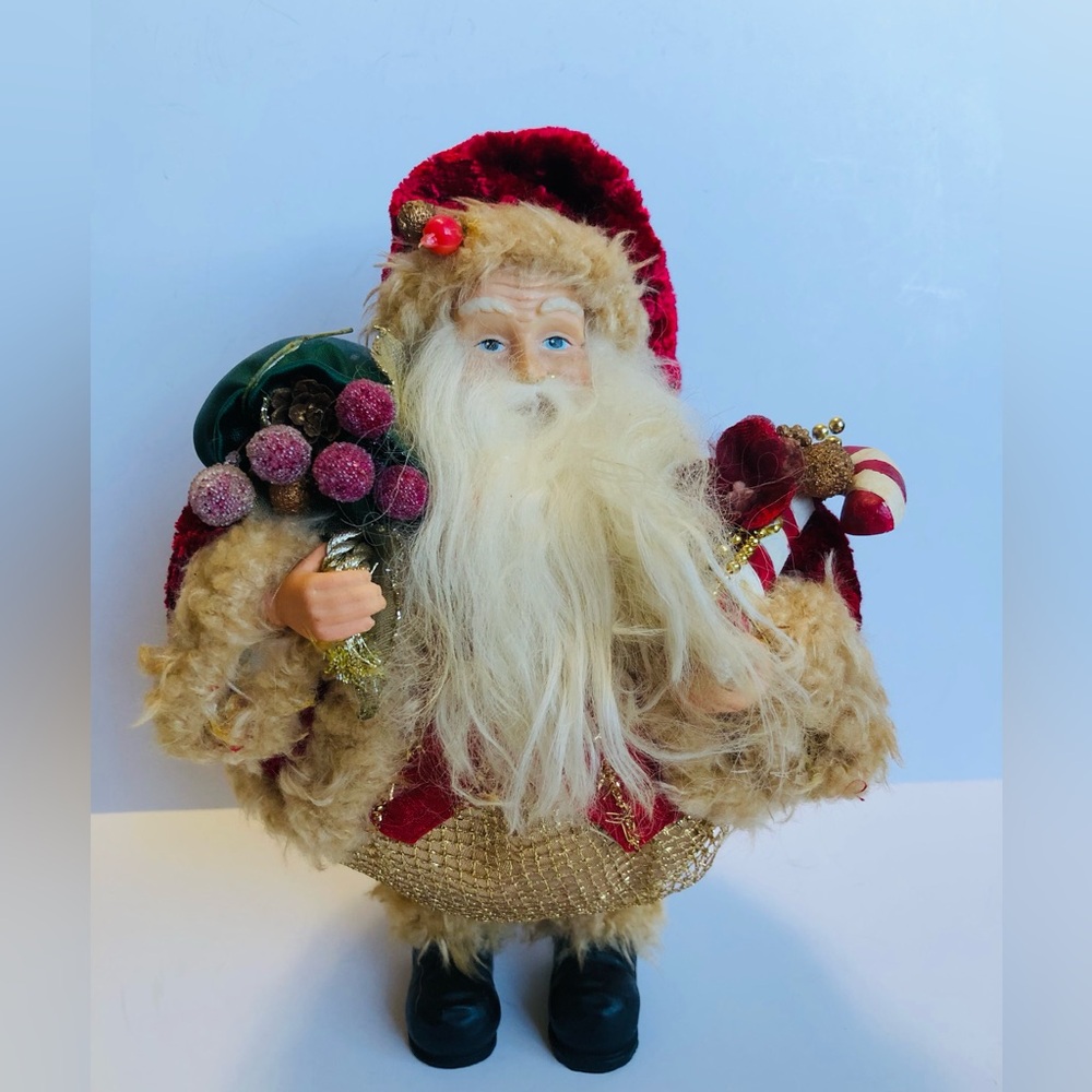 Christmas Santa Figure 7”-8” Tall
